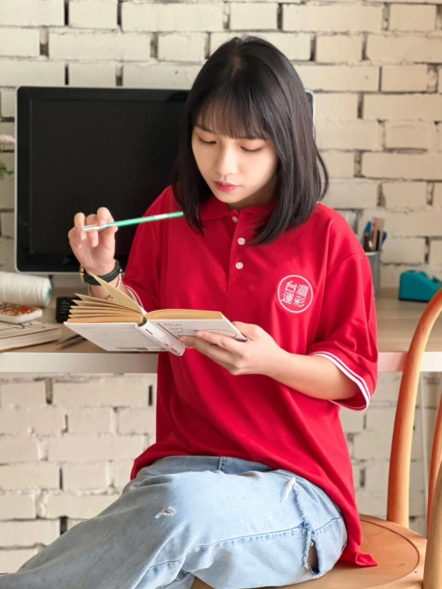 [台灣運彩]電繡款POLO衫