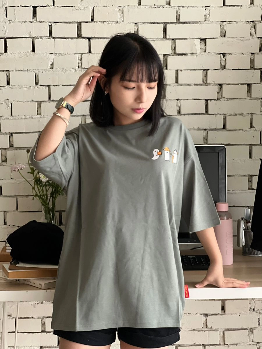 [偷聽史多利]落肩款設計圓T