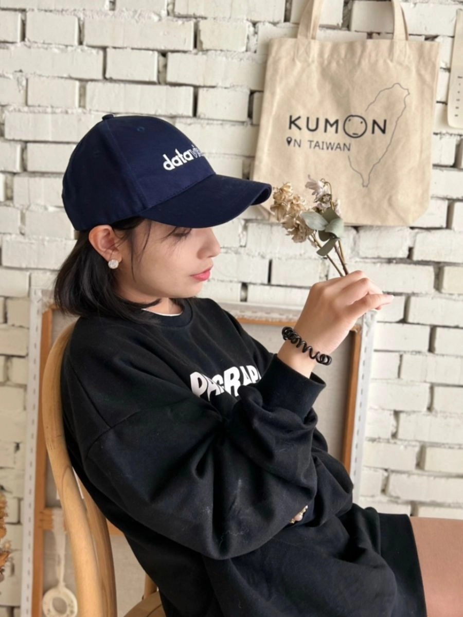 [ VIDEO ] 電繡六片老帽