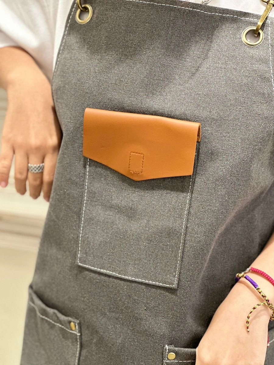 [自訂款]皮革口袋綁帶圍裙