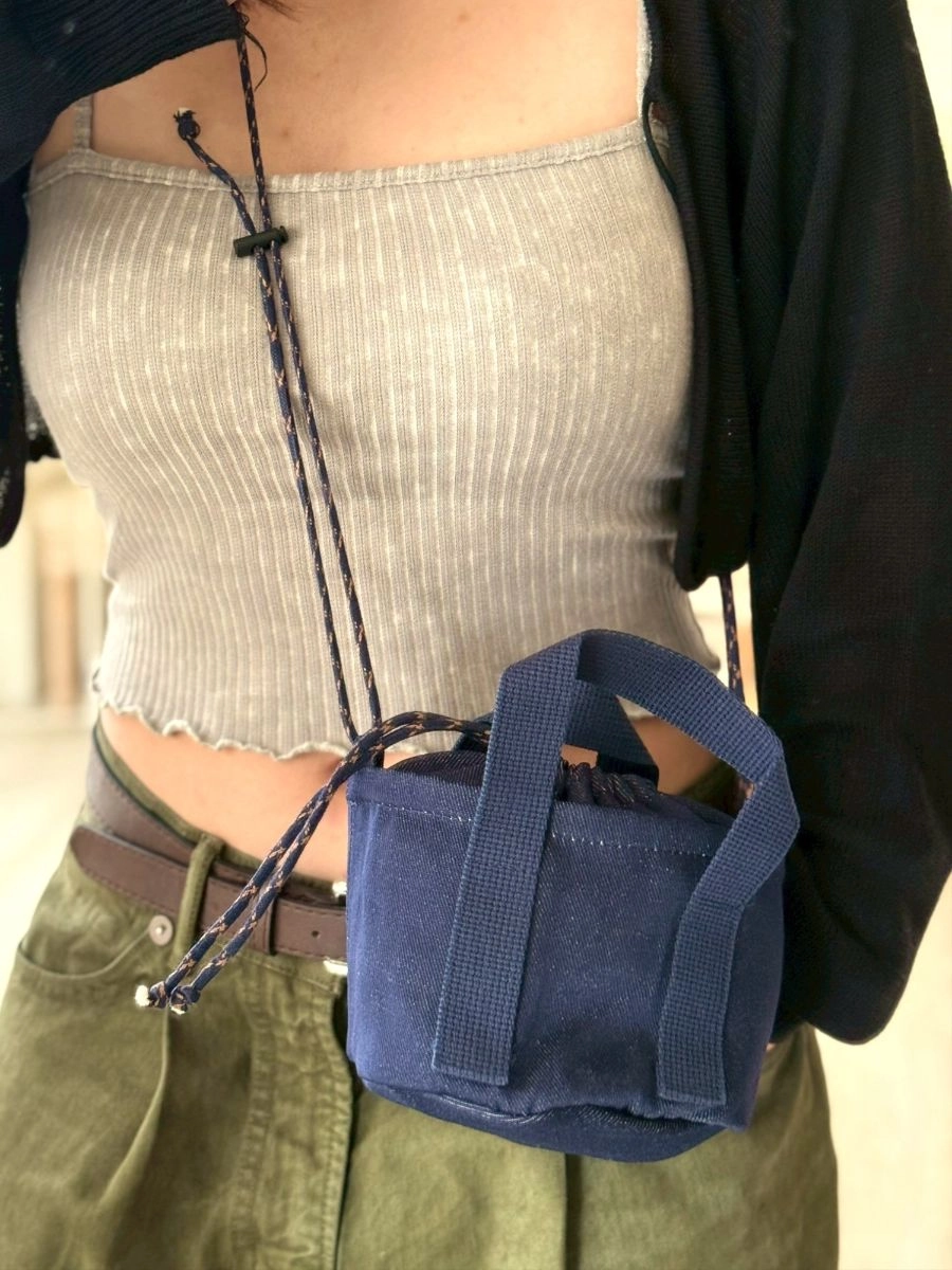 [單寧牛仔]手提側背縮口水桶包