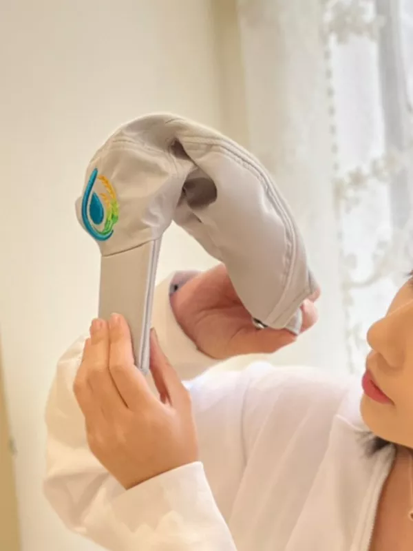 三折帽眉剪接電繡棒球帽